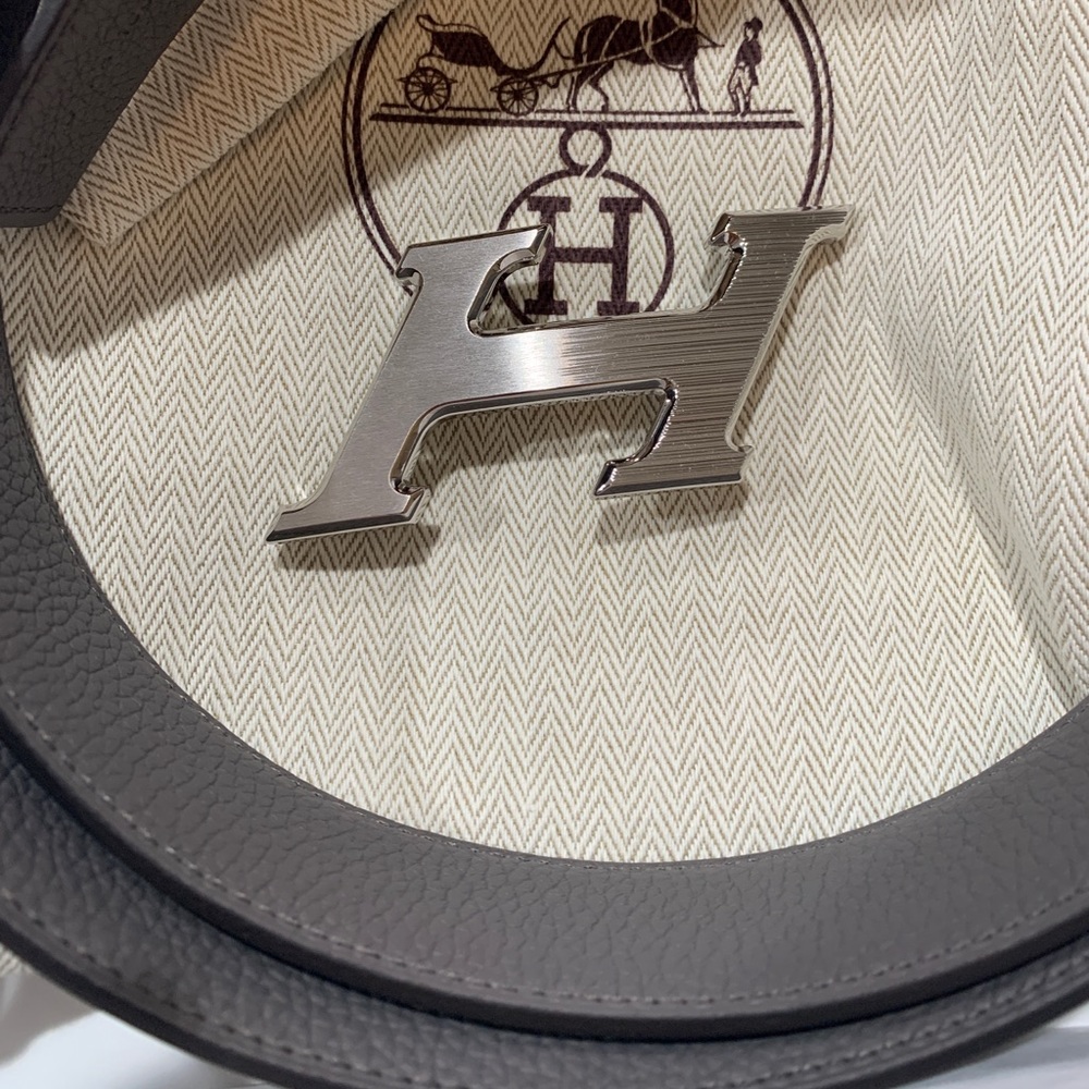 Hermès black and grey belt